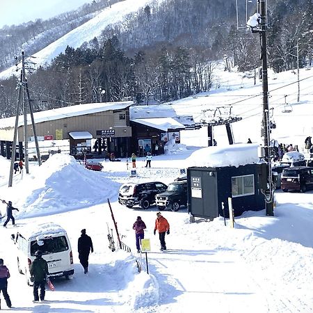 Hotel 白馬パウダーマウンテン à Hakuba Extérieur photo